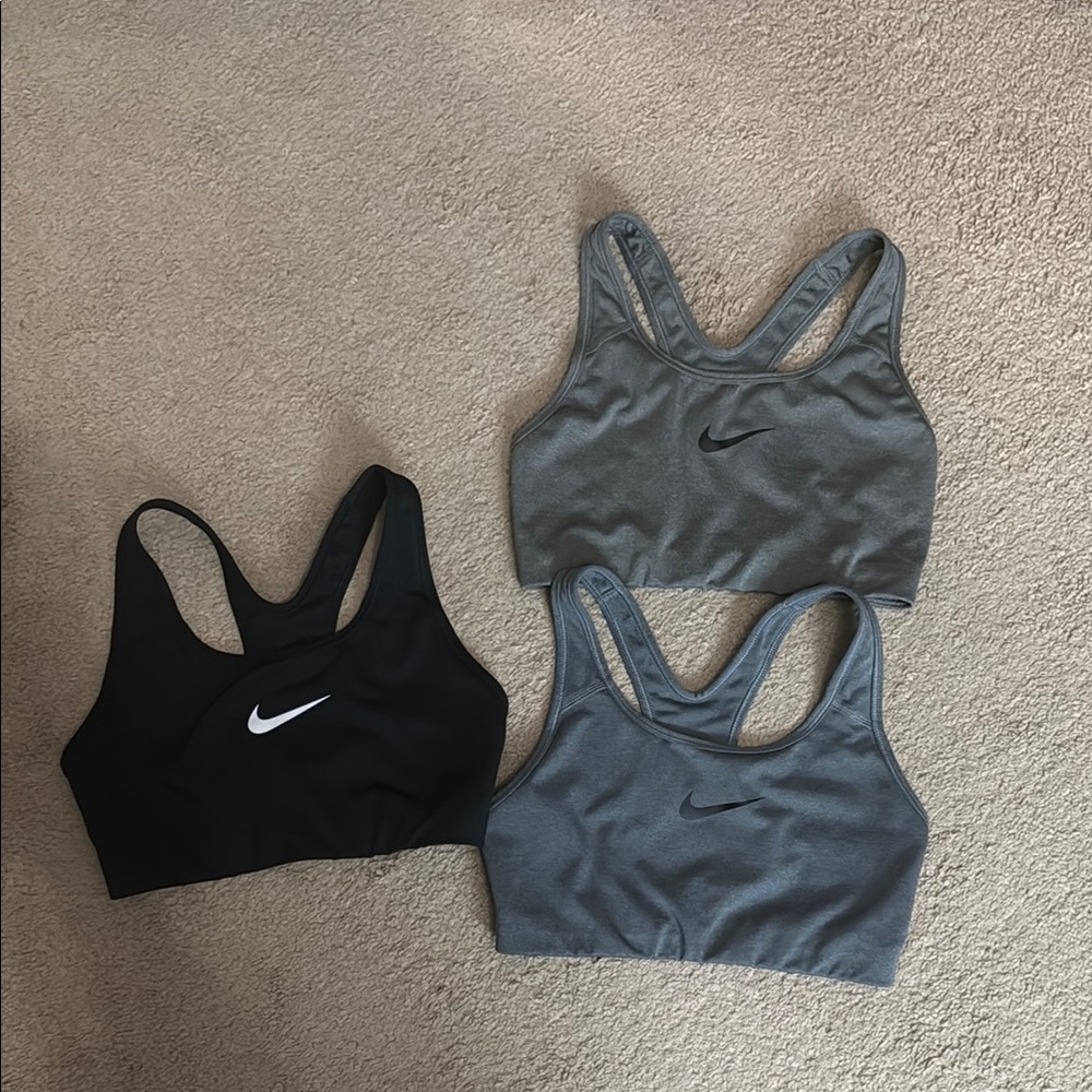 Nike Women's Sports Bra Set - Black and Gray